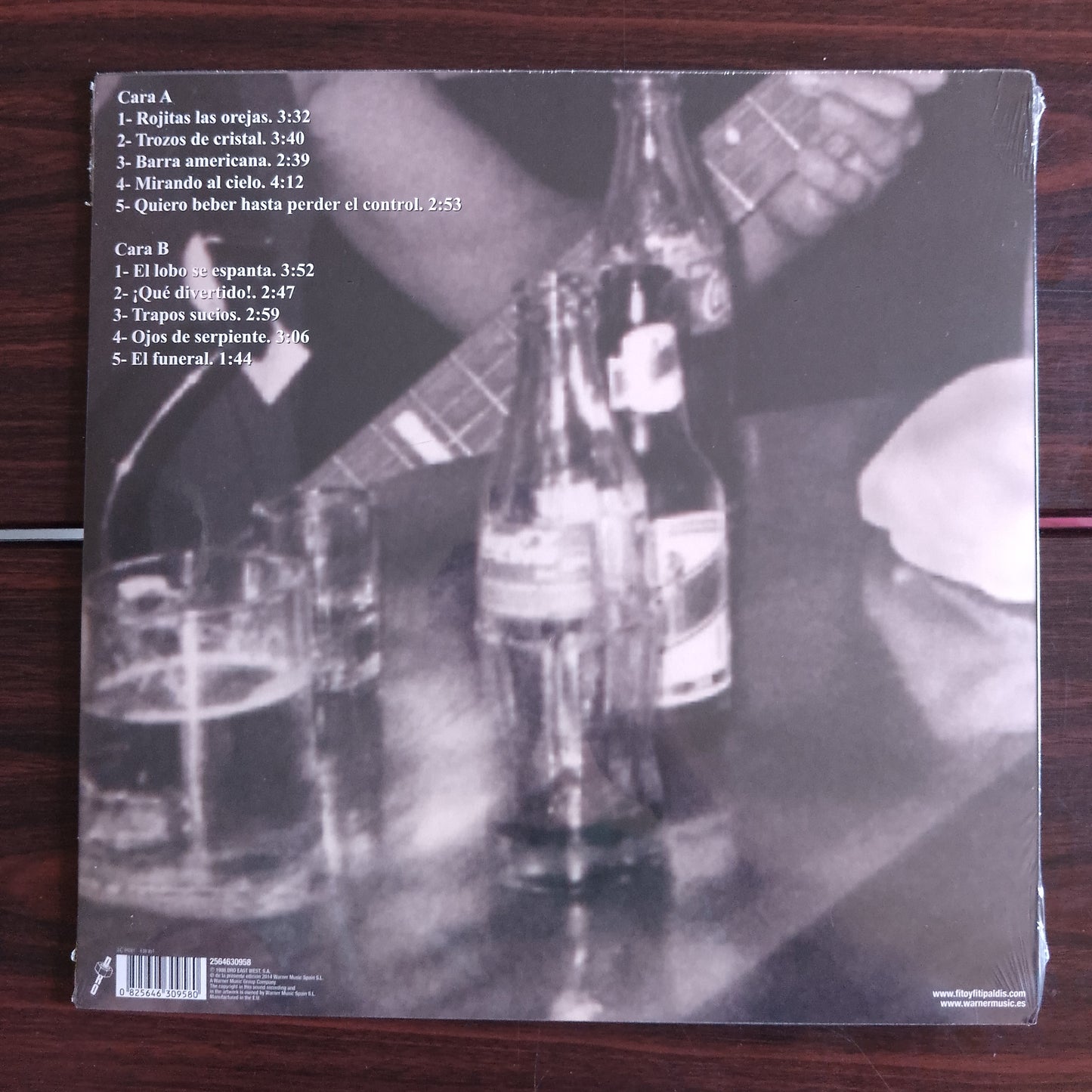 A PUERTA CERRADA (VINILO + CD)