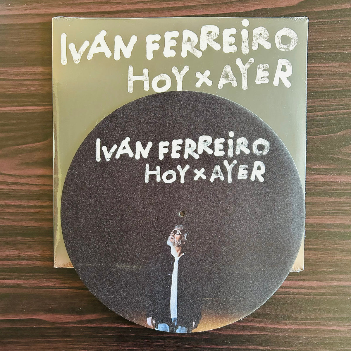 HOY X AYER (VINILO TRANSPARENTE + SLIPMAT)