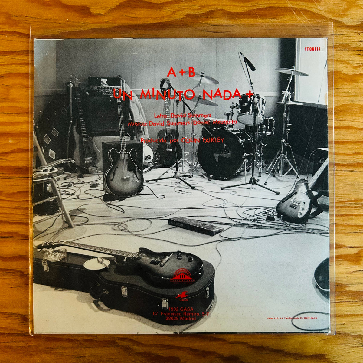 UN MINUTO NADA + (VINILO SINGLE 7”)