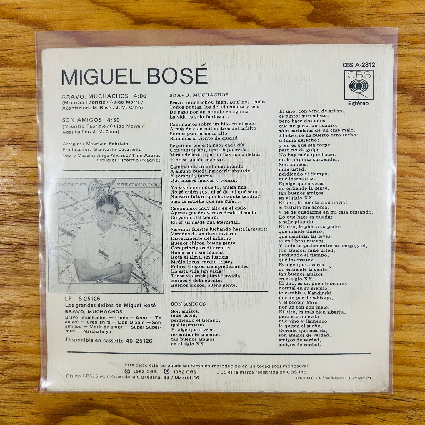 BRAVO MUCHACHOS (VINILO SINGLE 7”) (2DA MANO)