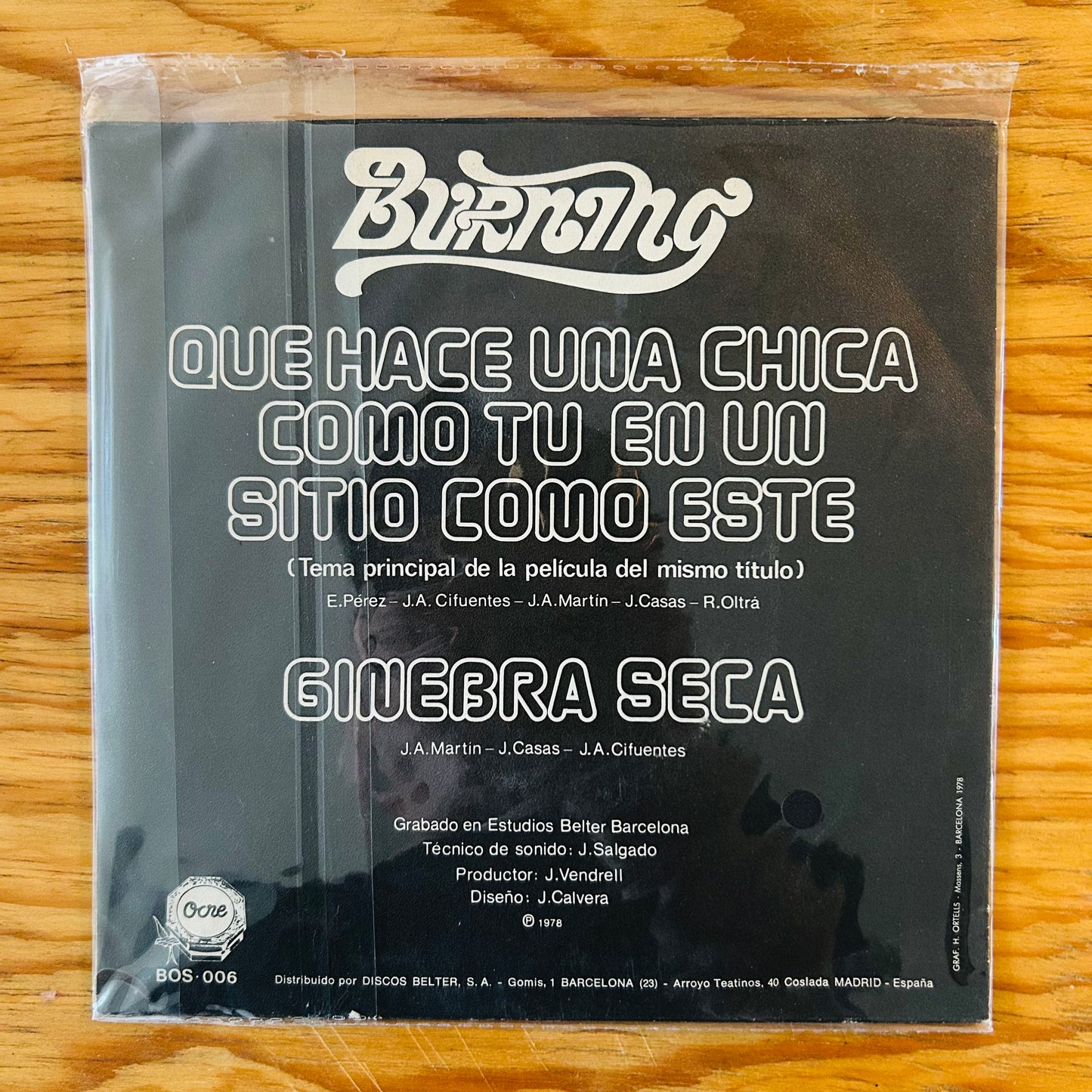 QUE HACE UNA CHICA COMO TU EN UN SITIO COMO ESTE (VINILO SINGLE 7”) (2DA MANO)