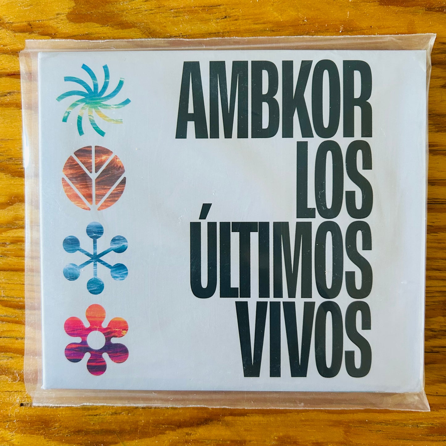 LOS ÚLTIMOS VIVOS (4 CD FIRMADO)