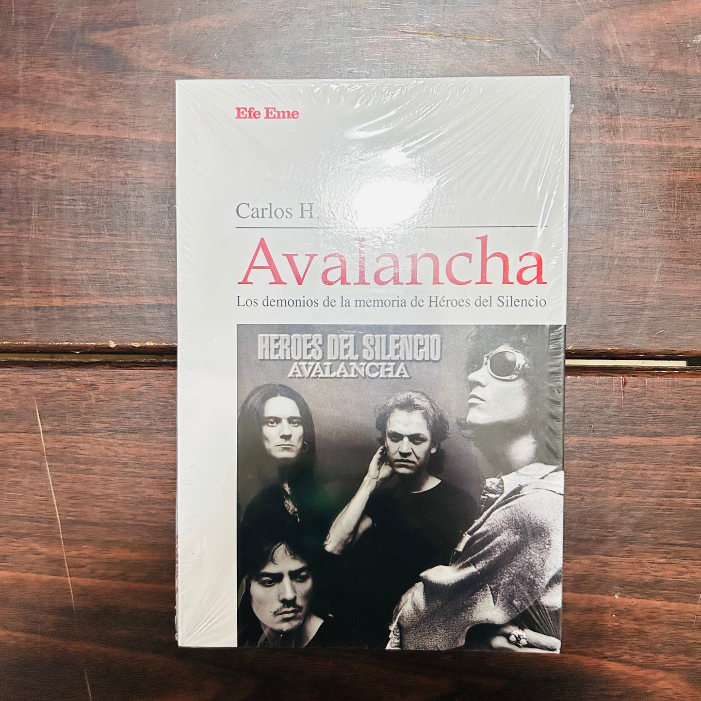 AVALANCHA (LOS DEMONIOS DE LA MEMORIA DE HÉROES DEL SILENCIO)