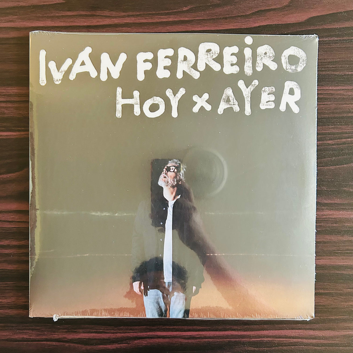HOY X AYER (VINILO TRANSPARENTE + SLIPMAT)