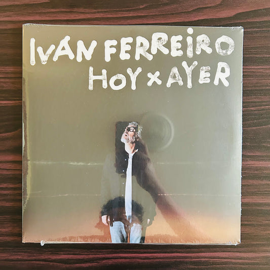 HOY X AYER (VINILO TRANSPARENTE + SLIPMAT)