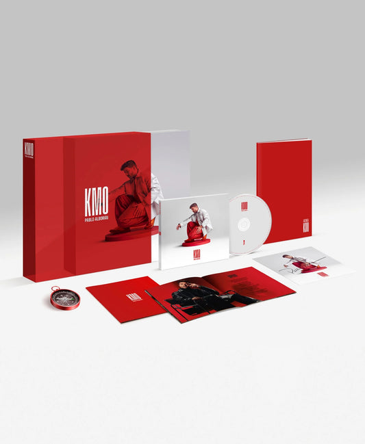 KM0 (CD BOX SET + POSTAL FIRMADA)